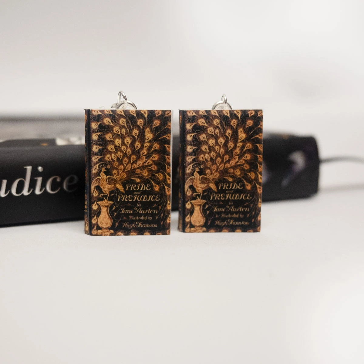 'Pride & Prejudice' boekomslag oorbellen in zilver
