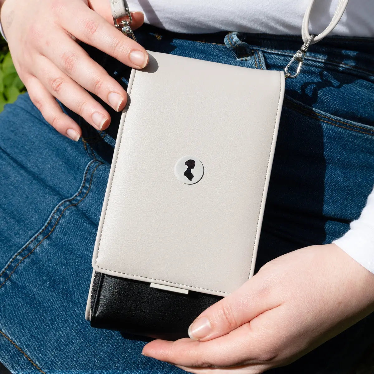 This everyday bag even features a metal etching of Jane Austen's iconic silhouette so you can wear a subtle homage to your favourite author wherever you go.&nbsp;