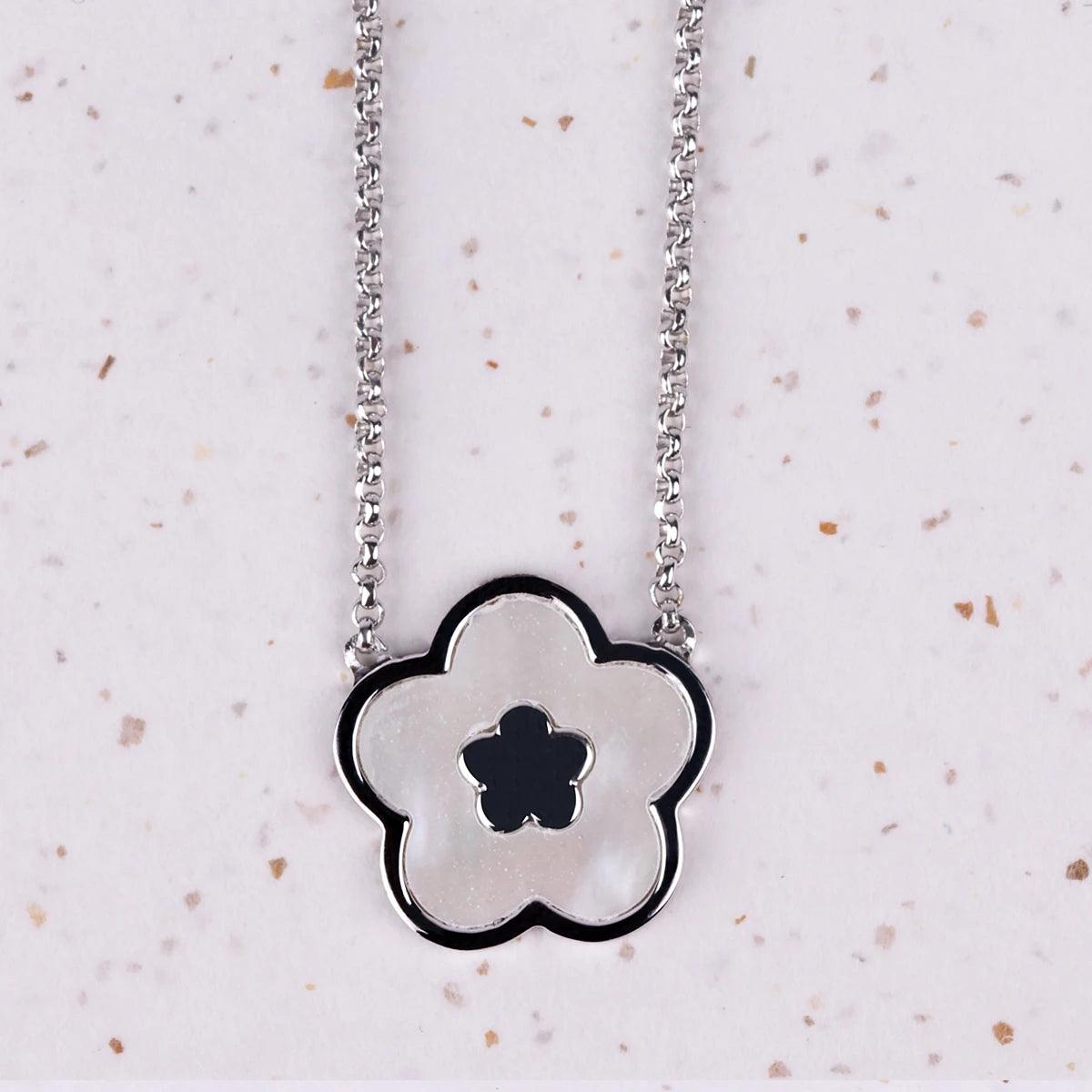 Miss Georgiana's Flower Necklace - JaneAusten.co.uk