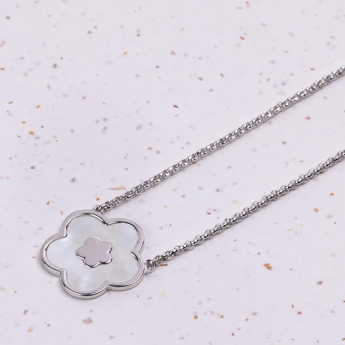 Miss Georgiana's Flower Necklace - JaneAusten.co.uk