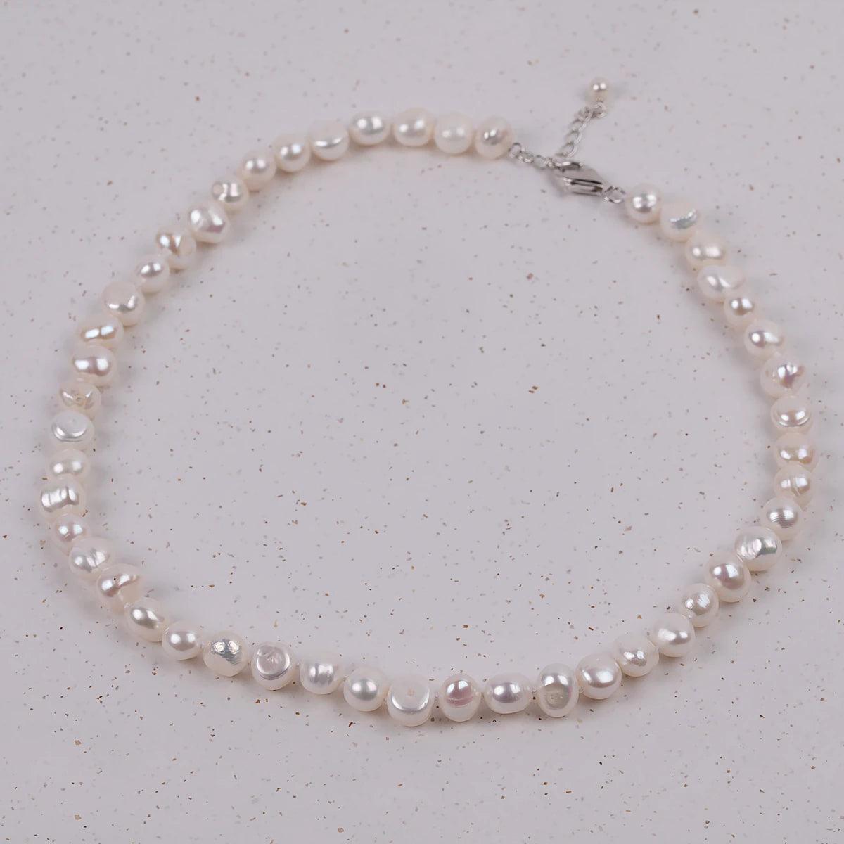 Jane Bennet Pearl Necklace - JaneAusten.co.uk