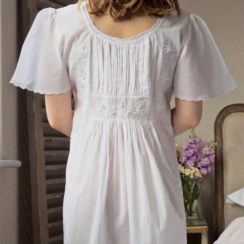 18th Century Jane Austen Style Cotton Nightdress