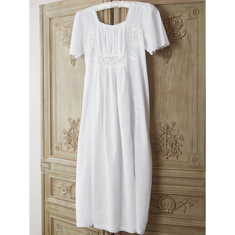 18th Century Jane Austen Style Cotton Nightdress