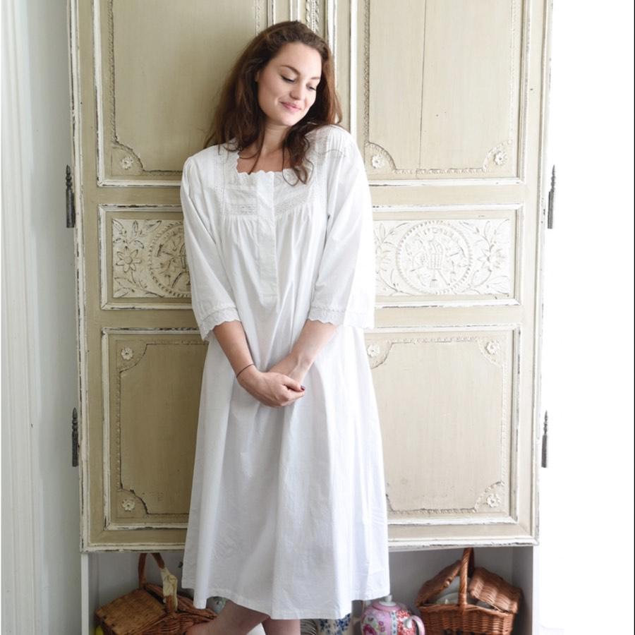Cotton Regency Nightgown - Jane - JaneAusten.co.uk