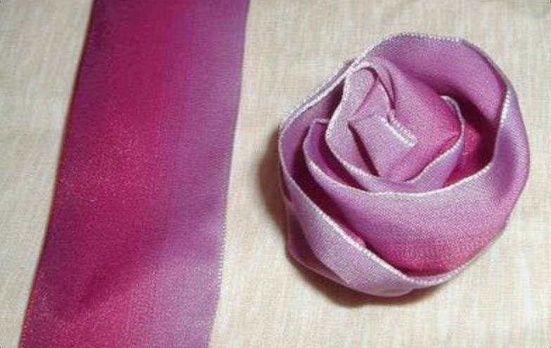 Ribbon Rose - 7 types of roses you can make easily - SewGuide