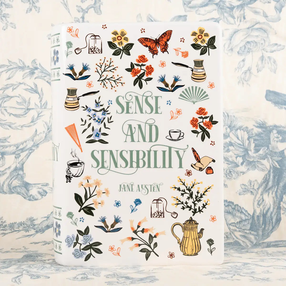 Book vase front view 'Sense and Sensibility' 
