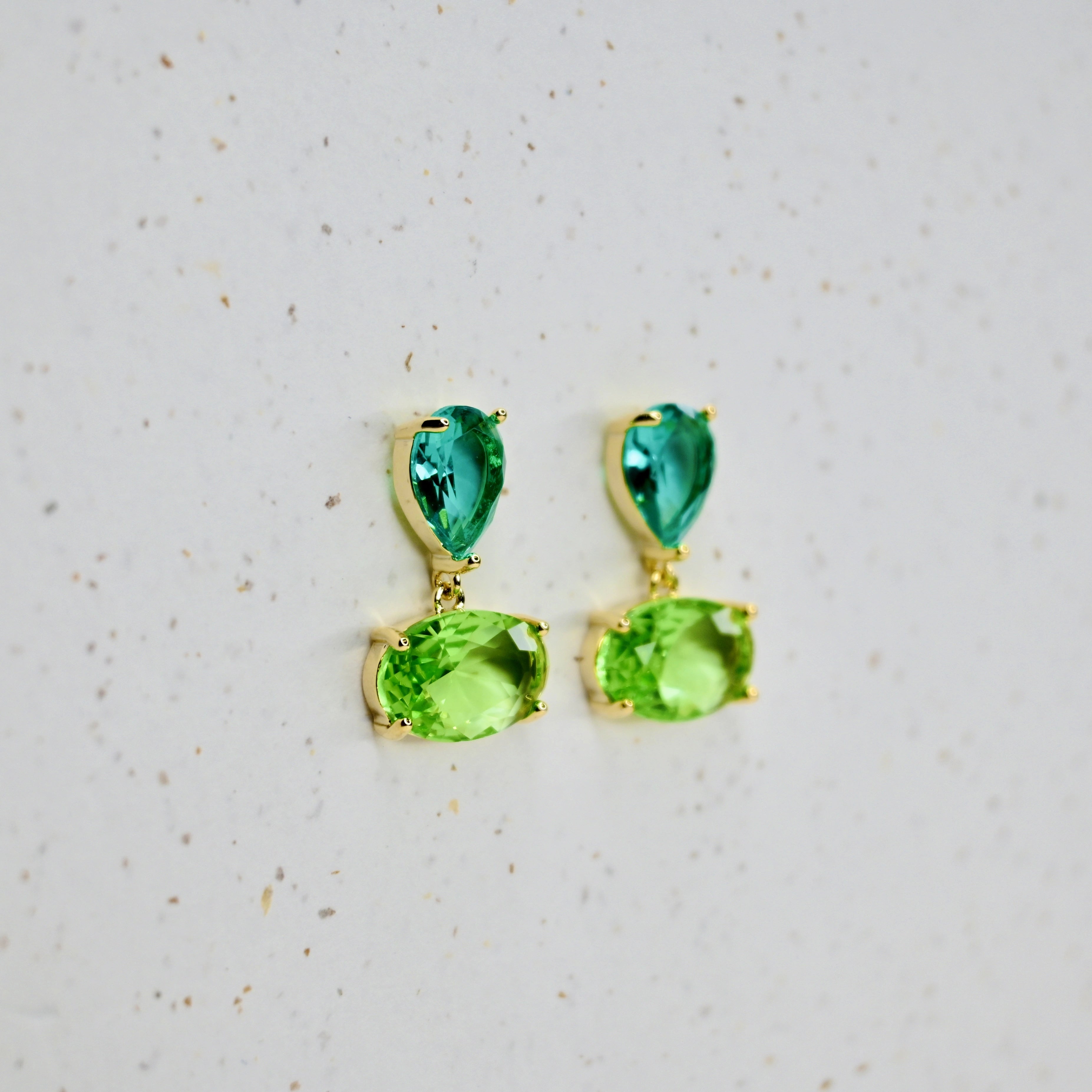 Twin Gem Drop -oorbellen in Aqua en Green