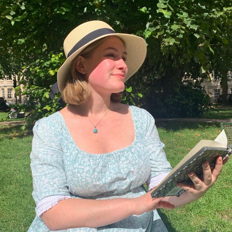 Foldable Sun Hat with Ribbon and Travel Bag - JaneAusten.co.uk