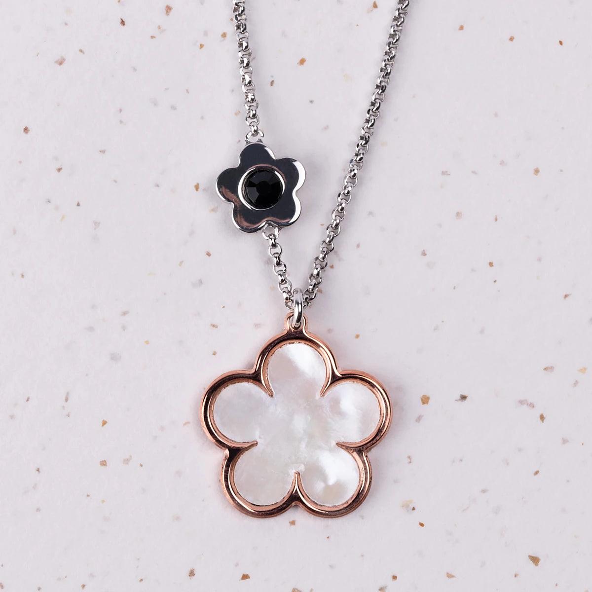 Mother of Pearl Flower Necklace - JaneAusten.co.uk