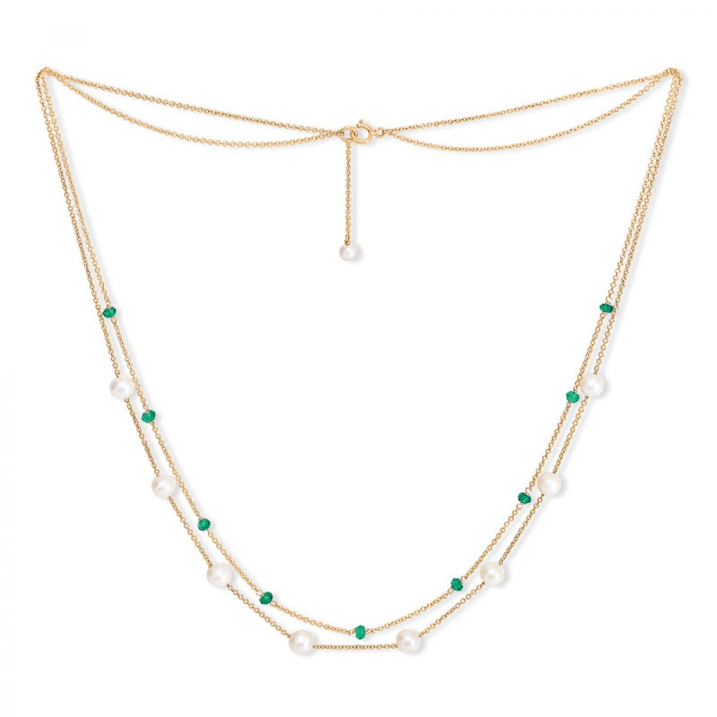 This captivating necklace is meticulously designed for lovers of Jane Austen, Bridgerton, and all things timeless.  Crafted with utmost care and attention to detail, this necklace is adorned with round cultured freshwater pearls and mesmerising cut emerald jewel stones.