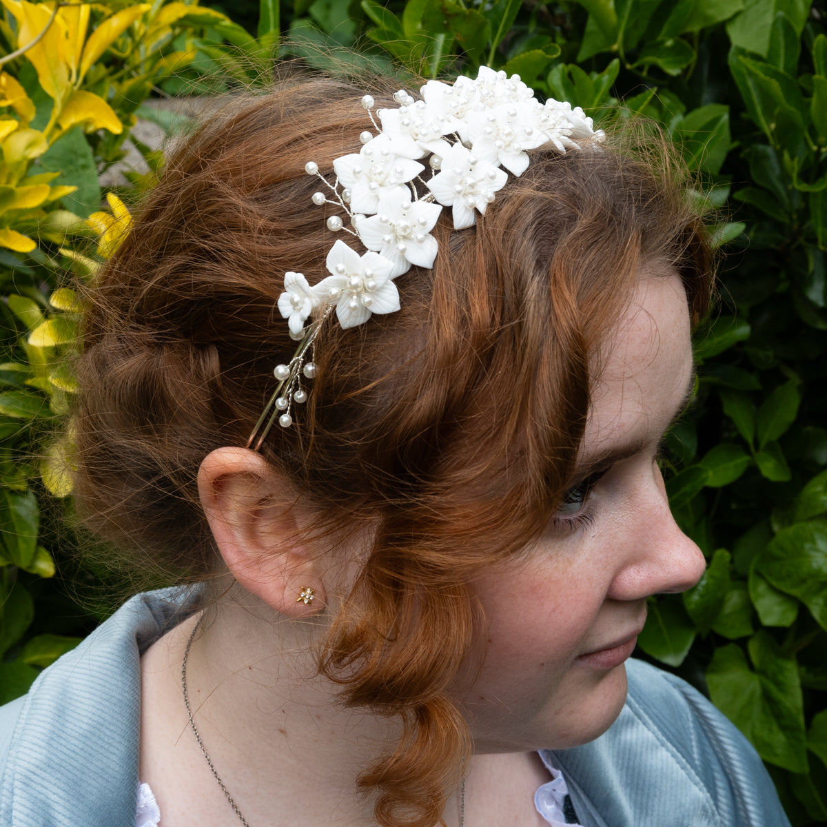 Netherfield Ball Pearl en Flower Hair Accessoire