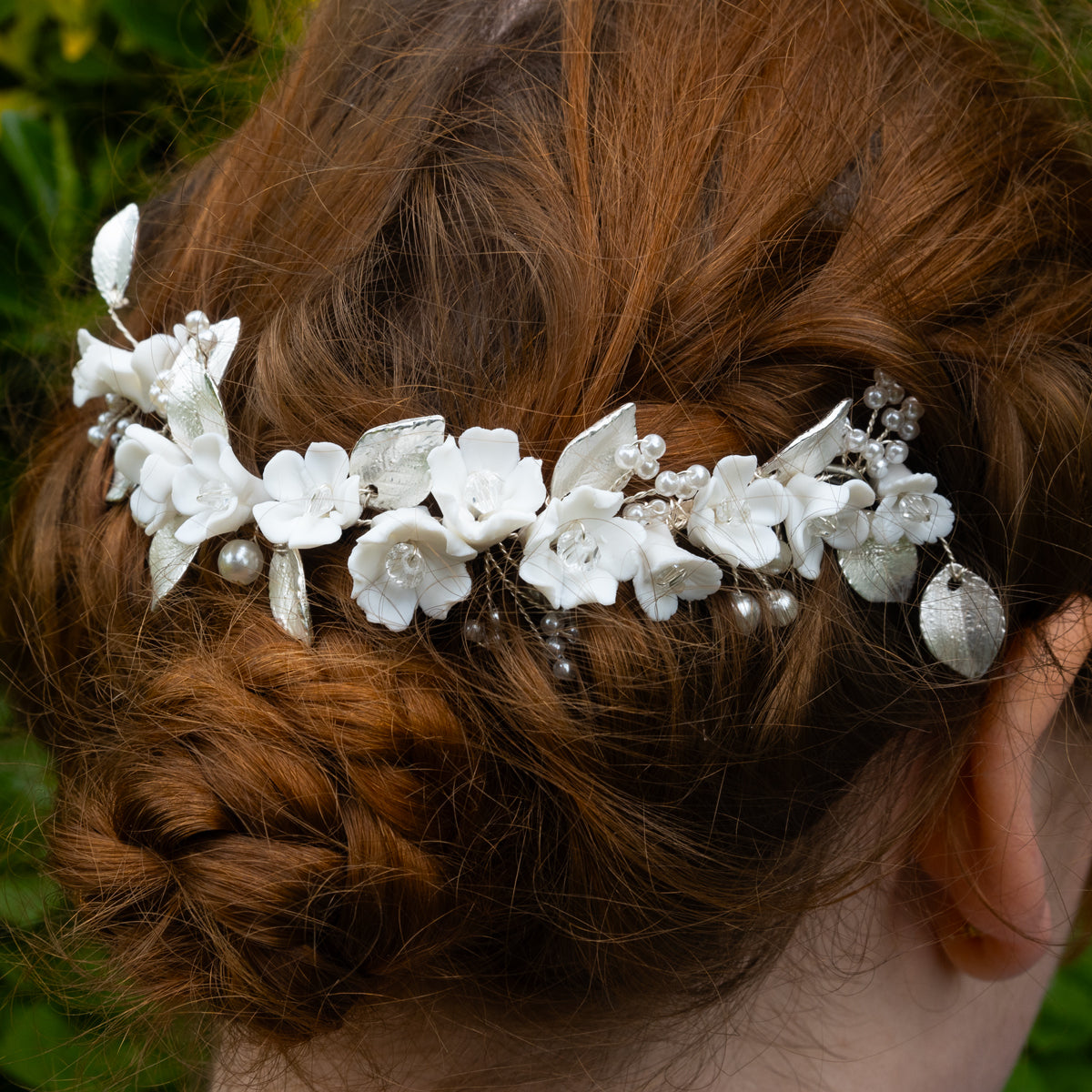 Netherfield Ball Pearl and Flower Hair Comb Accessory