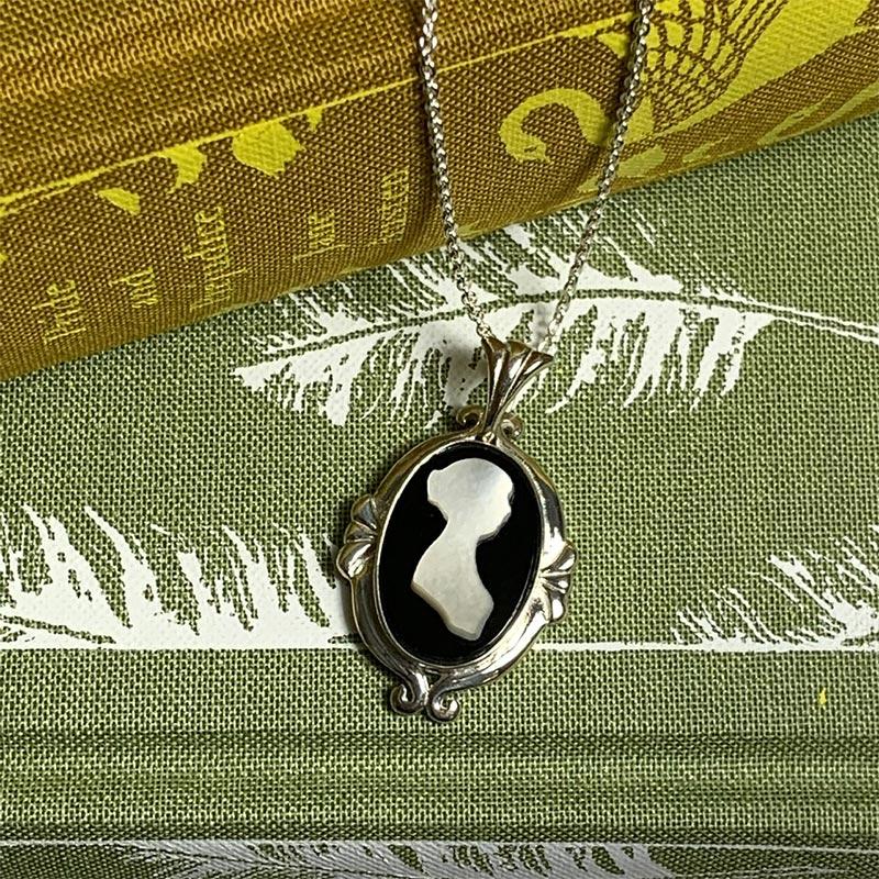 Exclusive Jane Austen Mother of Pearl Cameo Necklace - JaneAusten.co.uk