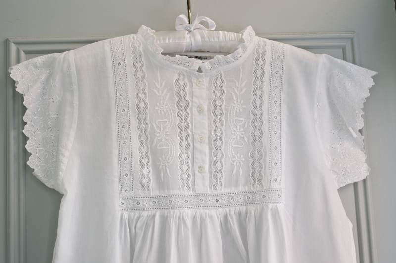 Short-Sleeved Cotton Regency Nightdress - Emma - JaneAusten.co.uk