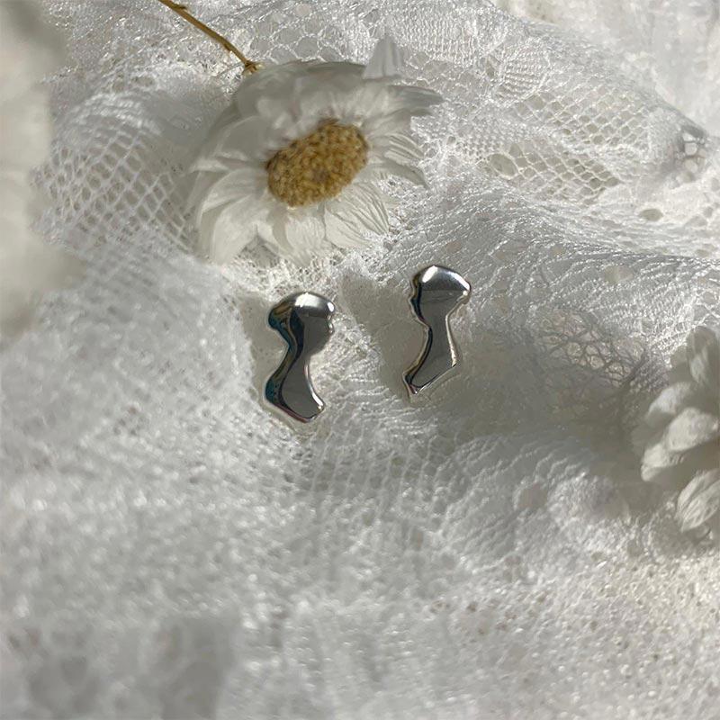 Sterling Silver Jane Austen Silhouette Earrings - JaneAusten.co.uk